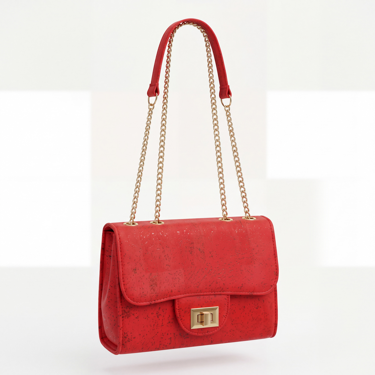 Diese geometrische Korkhandtasche "Vera" ist nicht nur eine stilvolle Handtasche, sondern auch umweltfreundlich und tierfreundlich. Hergestellt aus hochwertigem Korkmaterial, bietet sie eine nachhaltige Alternative zu herkömmlichen Handtaschen. Mit ihrem einzigartigen Design und ihrer Funktionalität ist sie eine perfekte Wahl für jeden, der Wert auf Nachhaltigkeit legt.