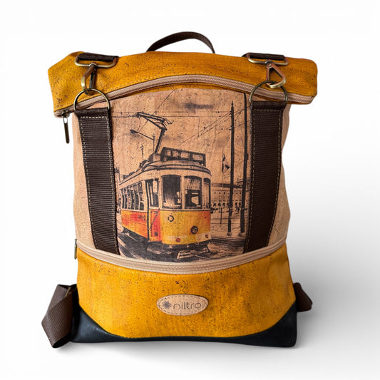 andgefertigter Rucksack aus Kork