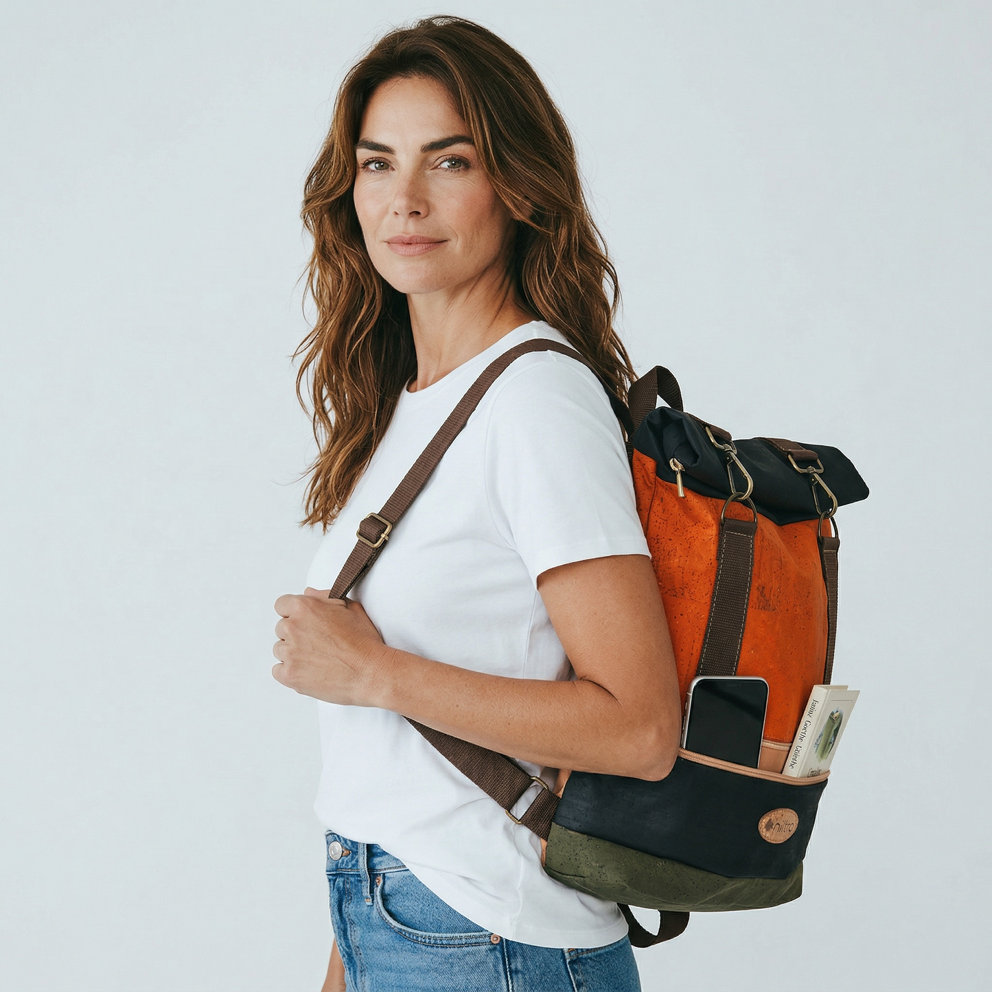 Unisex Kork-Rolltop Rucksack. Elegantes und exklusives Design.