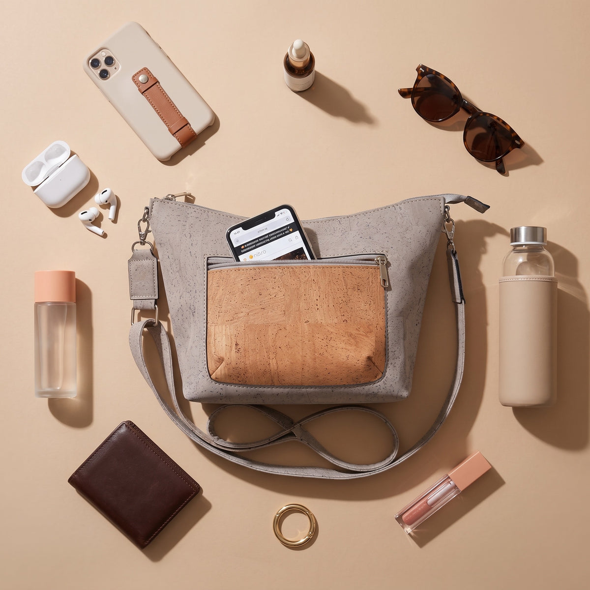 Handtaschen aus Kork bieten dir Stil, Leichtigkeit und ein besonderes Tragegefühl in einem.